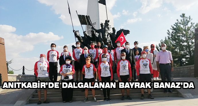 Anıtkabir’de Dalgalanan Bayrak Banaz’da