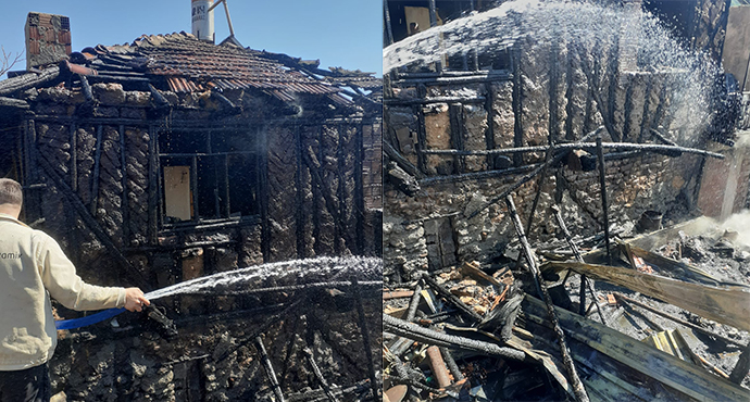 Banaz Hasan Köy'de Çıkan Yangında Bir Ev Ve Ağıl Yandı 120 Keçi Telef Oldu