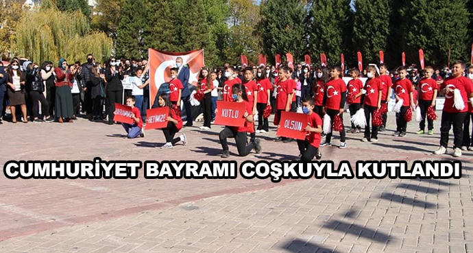 Cumhuriyet Bayramı Coşkuyla Kutlandı