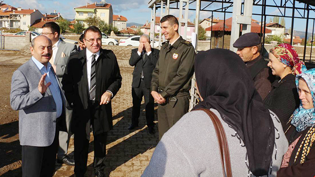 Hibe Desteğine Hak Kazanmış Genç Çiftçilere  Kurayla Hayvan Dağıtıldı