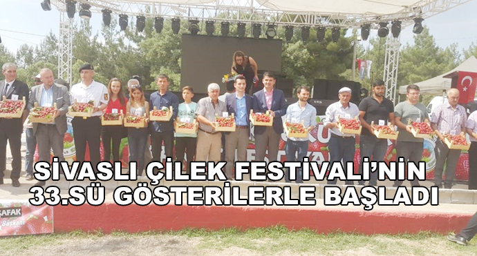 Sivaslı Çilek Festivali’nin 33.Sü Gösterilerle Başladı