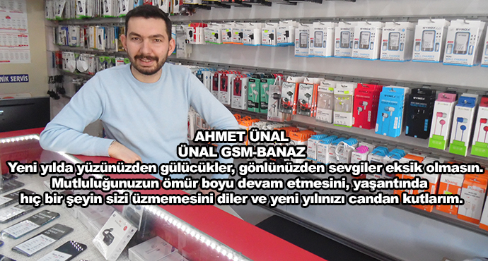 Yeni yılda yüzünüzden gülücükler, gönlünüzden sevgiler eksik olmasın.