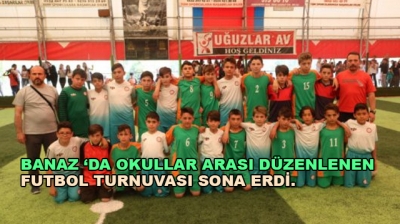 Banaz ‘Da Okullar Arası Düzenlenen Futbol Turnuvası Sona Erdi.
