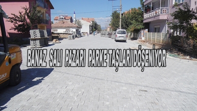 Banaz  Salı Pazarı Parke Taşları Döşeniyor