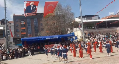 Banaz'da 23 Nisan Ulusal Egemenlik Ve Çocuk Bayramı Coşkuyla Kutlandı