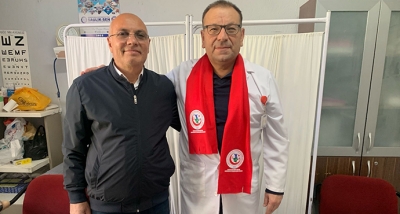 Banazlılar Kültür Ve Dayanışma Derneği Başkanı Ramazan Özkan,Tabipsen Uşak İl Başkanı Dr Tolgay Çakmak'ı Ziyaret Etti